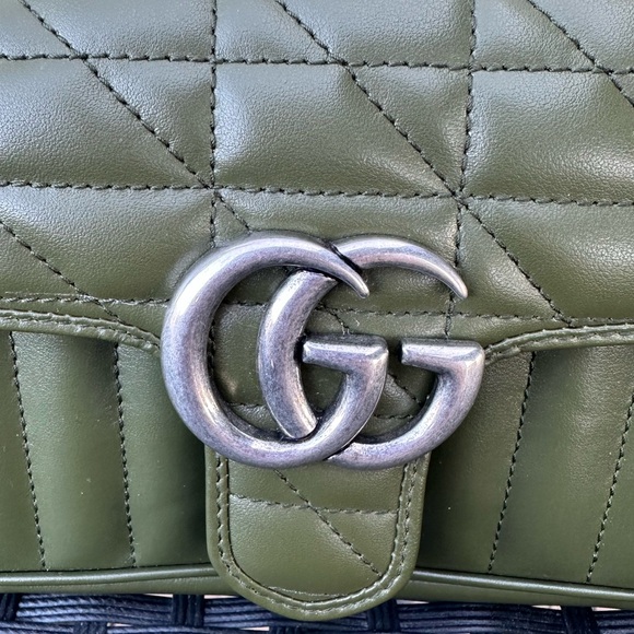 ✨HOST PICK✨ GUCCI MINI GG MARMONT 2 BAG - Picture 3 of 10
